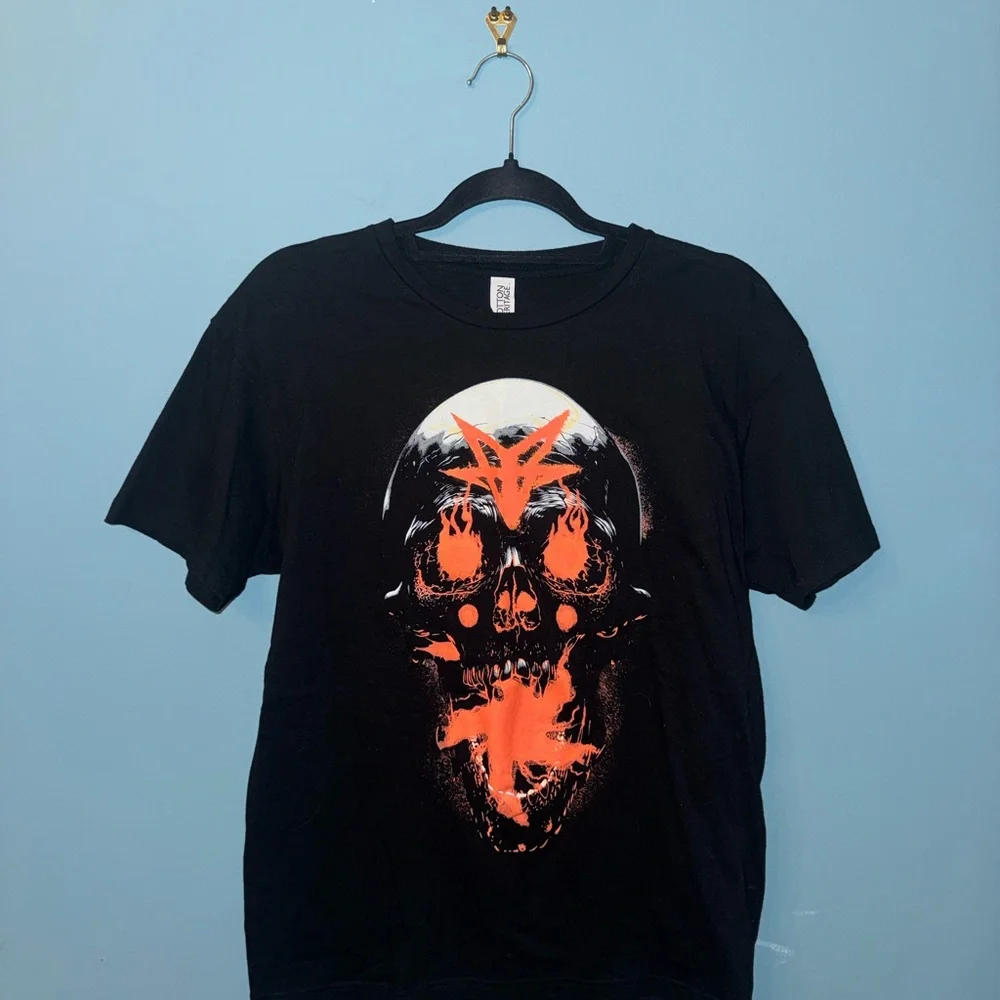 Falling In Reverse Band T-Shirt - Picture 2 of 4